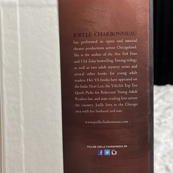 Joelle charbonneau books. 3/4 books in series.novella included in the white book - Picture 3 of 7